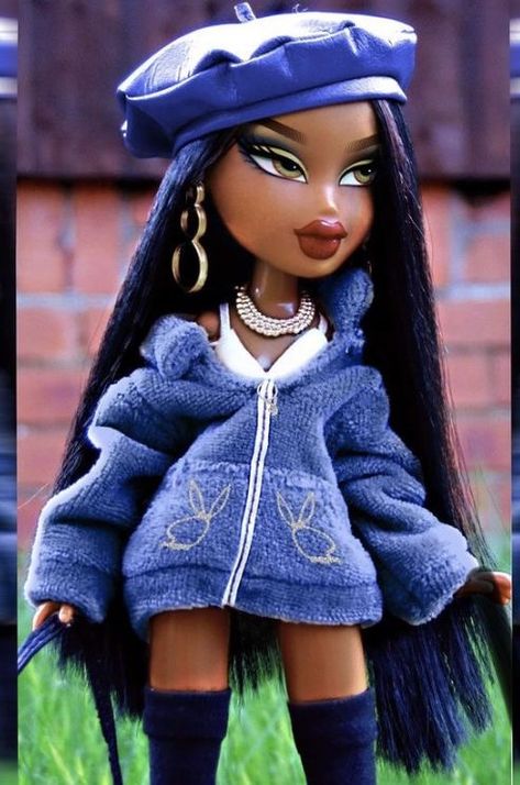 Bratz Aesthetic Outfit, Bratz Doll Makeup, Black Bratz Doll, Bratz Doll Outfits, Brat Doll, Bratz Girls, Bratz Inspired Outfits, Doll Aesthetic, Bratz Doll