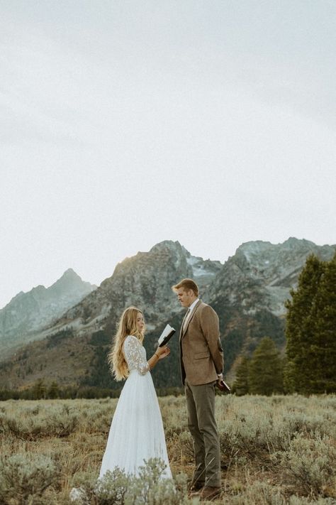 Wyoming Wedding, Mountain Wedding Photos, Wyoming Weddings, Jackson Hole Wedding, Wild At Heart, Colorado Elopement, Elopement Ideas, Wedding Pins, Wedding Vibes