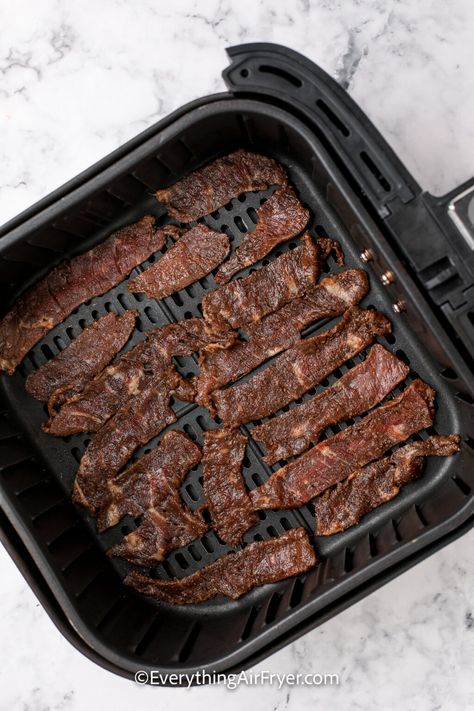 Air Fryer Venison, Tenderloin In Air Fryer, Air Fryer Beef Jerky, Deer Tenderloin Recipes, Deer Backstrap Recipes, Deer Steak Recipes, Venison Tenderloin Recipes, Jerky Recipes Dehydrator, Jerkey Recipes