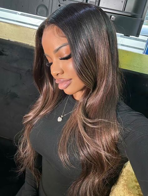 Future Hairstyles, Straight Blonde Hair, Black Hair With Highlights, Dyed Hair Inspiration, Wig Styling, Dyed Natural Hair, Brown Highlights, Hair Inspiration Color, Baddie Hairstyles