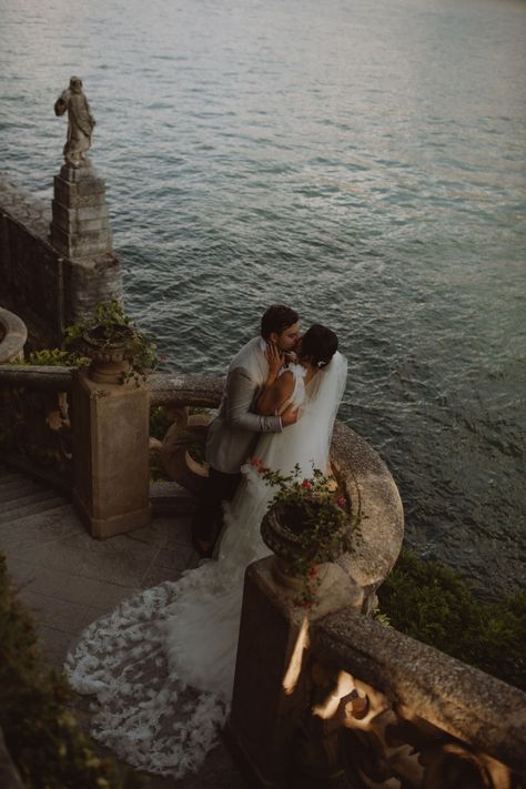 Wedding Dress Lake Como, Lake Como Italy Wedding Reception, Wedding Ideas Lake Como, Italian Wedding Bride, Italian Wedding Elopement, Lake Como Italy Wedding Aesthetic, Italian Lake Wedding, Lake Como Micro Wedding, Lake Como Elopement Photography