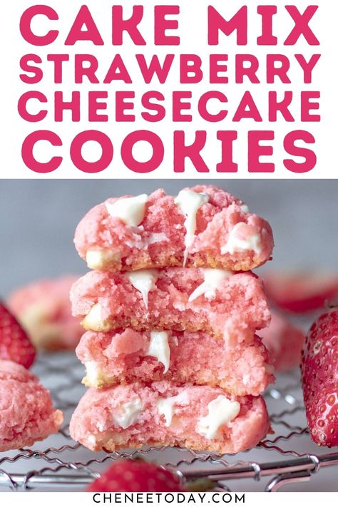 Strawberry Cream Cheese Cookies, Strawberry Cheesecake Cookies, Cookies With White Chocolate Chips, Strawberry Cake Mix Cookies, Cookies With White Chocolate, Strawberry Cake Mix, Strawberry Dessert Recipes, Cake Mix Cookie Recipes, Strawberry Cookies