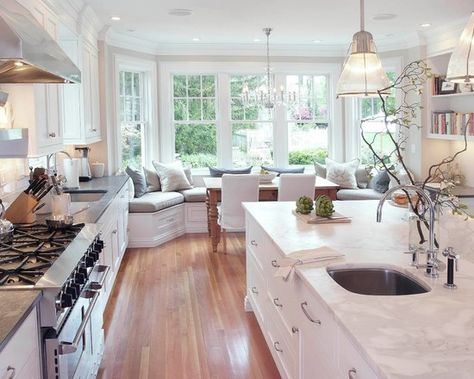 . Classical Kitchen, Luxe Kitchen, Window Seat Kitchen, Kitchen New York, Diy House Renovations, Grey Kitchens, Counter Tops, Traditional Kitchen, White Cabinets