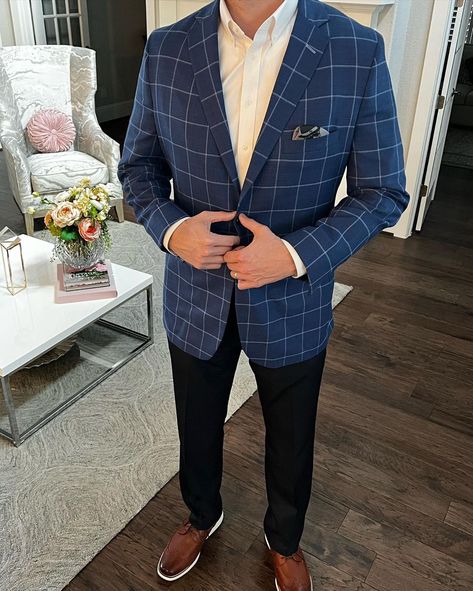 Mens Business Attire, Sport Coat Outfit, Business Attire For Men, Custom Wardrobe, Define Your Style, Wardrobe Consultant, Mens Business, Custom Suits, Professional Clothing