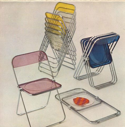 Plia Chair, Giancarlo Piretti 1967 Plia Chair, Giancarlo Piretti, Stacking Chairs, Mug Design, Home Design Decor, Take A Seat, History Design, Interior Furniture, Objects Design