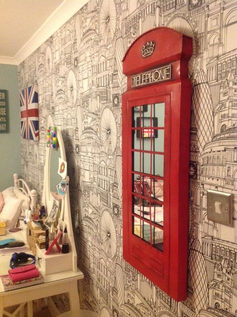 British Themed Rooms, British Bedroom, London Room, British Home Decor, Union Jack Decor, London Decor, London Bedroom, Red Phone Booth, London Theme