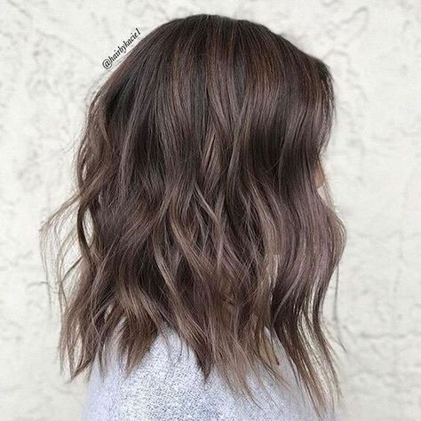 Subtle Lob Beige Blonde Balayage, Medium Shaggy Hairstyles, Brown Hair Inspiration, Thick Coarse Hair, Ombre Blond, Medium Hair Color, Choppy Haircuts, Thick Hair Styles Medium, Medium Bob Hairstyles