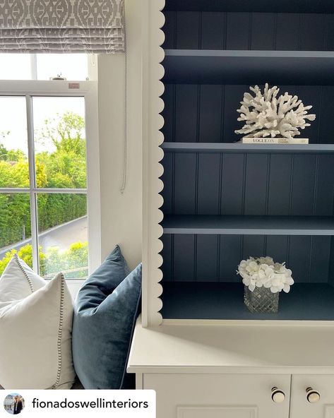 How GORGEOUS @fionadoswellinteriors what a stunning way to use our Louli MDF shelf trim. I love the contrasting paint to make it pop. So… | Instagram Moody Study, Shelf Trim, Hampton Interior, Bedroom Bench Seat, Bookshelves In Bedroom, Girls Rooms, Love T, Seat Storage, Bedroom Bench