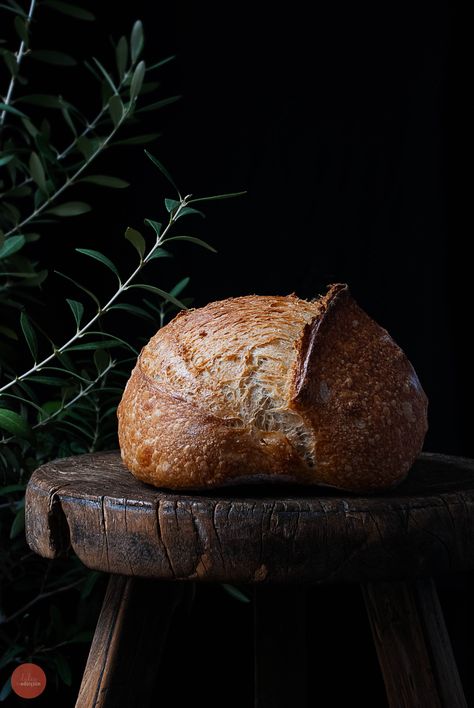 Basic white sourdough bread. By Sylvain Vernay. Bread Pictures Art, Sourdough Bread Photography, Sourdough Bread Pictures, Bread Photography Food Photo, Sourdough Photography, Sourdough Bread Aesthetic, Bread Brands, Hard Bread, Homemade Baked Bread