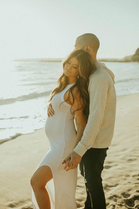 Pregnancy Photoshoot Beach, Maternity Shoot Beach, Maternity Shoot Dresses, Beach Maternity Pictures, Asha Bailey, Maternity Shoot Outfit, Maternity Picture Outfits, Maternity Photography Beach, Maternity Studio Photoshoot