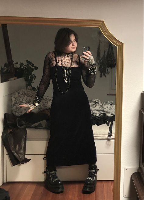 Mid Size Goth Fashion, Eco Goth Aesthetic, Real Goth Outfits, Gothic Summer Outfits, Maximalism Jewelry, Goth Outfits Plus Size, Goth Aesthetic Outfit, Gothic Fits, Goth Summer Outfits