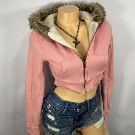 Y2K pink fur trim zip up hoodie  
Literally TO DIE... - Depop Fur Hoodie Outfit, Y2k Pink Outfit, Cropped Zip Up Hoodie, 2000s Pink, Y2k Winter, Concept Clothing, Fur Hoodie, Cropped Zip Up, Pink Y2k