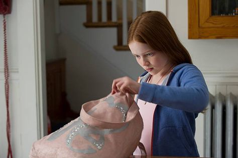 sadie sink American Odyssey, Max Mayfield, Comfort People, Sadie Sink, Oc Ideas, Season 1, View Photos, Backless Dress Formal, Favorite Celebrities