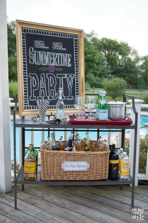 How to entertain outside on porches, decks and patios in style. Diy Party Cooler, Outdoor Party Ideas, Party Cooler, Beverage Station, Hosting Ideas, Indoor Ideas, Deck Party, Ice Cold Drink, Labels Printables Free