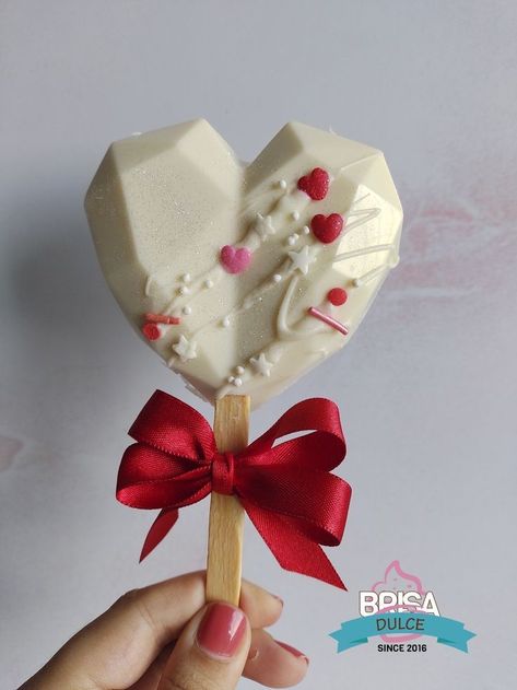 Dulces San Valentin Ideas, Cake Pops San Valentin, Postres Para San Valentin Ideas, Ideas San Valentin Reposteria, Ideas Para Amor Y Amistad, Ideas Amor Y Amistad, Ideas Para Vender En San Valentin, San Valentin Ideas Para Vender, Ideas De San Valentin