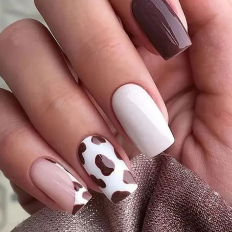 24 Pieces Fake Press On Nails Color May Vary Due To Lighting Size One Size Condition New Comes With Mini Nail File And Glue Adhesive Strips Country Acrylic Nails, Cowboy Nails, Western Nails, Country Nails, Cow Nails, November Nails, Her Nails, Cute Gel Nails, White Nail