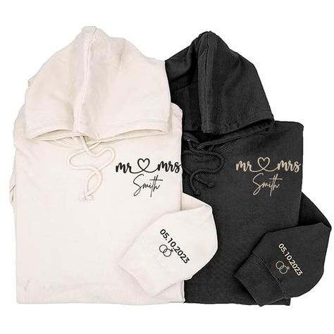 Hoodies For Boyfriend, Hoodies For Couples, Matching Hoodies For Couples, Make Your Own Shirt, Matching Hoodies, Couples Sweatshirts, Matching Sweatshirts, Pretty Shirts, Basic Wear