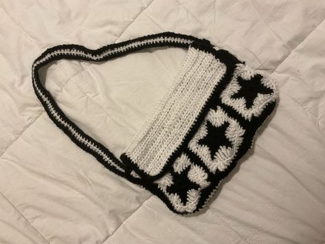 Crochet Star Messenger Bag, Star Messenger Bag, Crochet Star, Crochet Stars, Messenger Bag, Black White, Black And White, Stars, Crochet