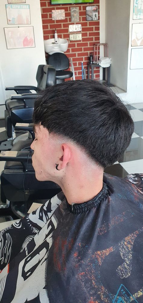 Low Fade Redondo, Fade Bajo, Mid Fade, Low Fade, Taper Fade, Boy Hairstyles, Straight Hairstyles, Spiderman, Hair Cuts