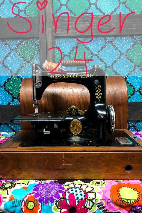 Singer 24-62 Vintage Sewing Machine Review Sewing Machine Ideas, Sewing Machines Best, Heart Of A Lion, Featherweight Sewing Machine, Vintage Sewing Notions, Sewing Machine Reviews, Machines Fabric, Sewing 101, Top Sewing