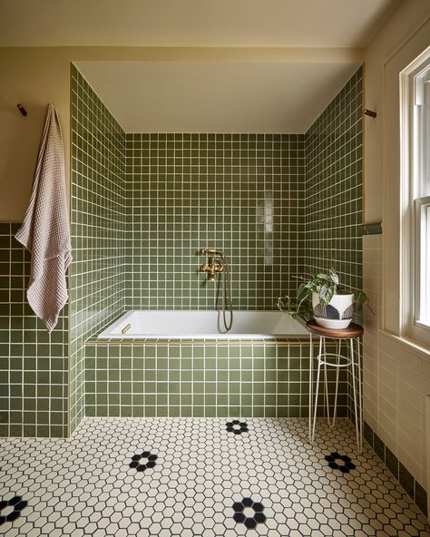 Apartment Therapy (@apartmenttherapy) • Instagram photos and videos Fireclay Tile Bathroom, Stool Ikea, Funky Bathroom, Victorian Apartment, Fireclay Tile, Cozy Spaces, Water Closet, Victorian Home, Tile Inspiration