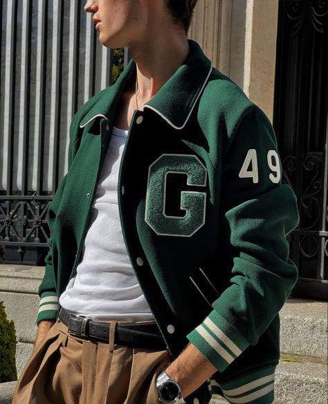 adam v. Letterman Jacket Outfit, Green Varsity Jacket, School Blazer, Varsity Jacket Outfit, Street Jacket, Jacket Outfit Women, Preppy Men, Color Combinations For Clothes, Letterman Jacket