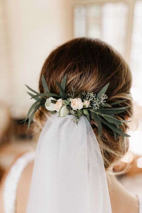 Wedding Hair Flowers Veil, Bride Hair Flowers, Bride Hairstyles With Veil, Flower Crown Veil, Bohemian Bridal Hair, Bohemian Wedding Hair, Smith Wedding, Rustic Wedding Hairstyles, Wedding Bun Hairstyles