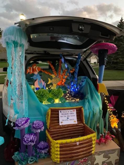 Church Trunk, Trunker Treat Ideas, Trunk Or Treat Ideas, Treat Ideas, Mermaid Theme, Trunk Or Treat, Theme Halloween, Ocean Themes, Fall Festival