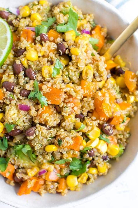 Southwestern Quinoa Salad Southwestern Quinoa, Eating Bird Food, Turkey Taco, Sweet Potato Black Beans, Quinoa Healthy, Quinoa Salad Recipes, Taco Salad, Bird Food, Quinoa Recipes