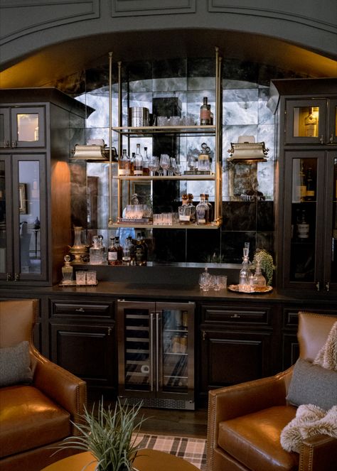 One of our favorite rooms we’ve had the pleasure of designing & building 🫶🏼

This New Orleans-inspired parlor room was a true passion project for us! Every inch of this space was thoughtfully curated to achieve a moody & timeless feel full of SO much character 🥂 Parlor Room Ideas, Bar Lounge Room, Speakeasy Decor, Bar Nook, Bourbon Room, Whiskey Lounge, Pool Table Room, Whiskey Room, Parlor Room