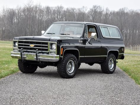 Chevy Blazer K5, Blazer K5, K5 Blazer, Chevy Pickup Trucks, Old Pickup Trucks, Classic Pickup Trucks, Jeep 4x4, Gm Trucks, Chevy Pickups