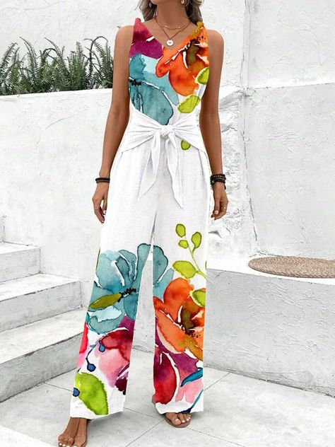 Shop Affordable Women's  Jumpsuits At Justfashionnow.com. Loose Jumpsuit, Fashion Catalogue, Mens Casual Dress, Casual Jumpsuit, Long Jumpsuits, Sleeveless Jumpsuits, Elegant Floral, Floral Style, Casual Blouse