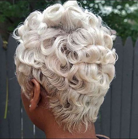 Bob Black Women, Curled Pixie Cut, Finger Waves Short Hair, Short Hairstyles For Black Women, Platinum Blonde Pixie, Edgy Short Haircuts, Bob Black, Short Hair Pixie Cuts, Short Sassy Hair