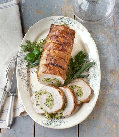 Easy Easter Dinner Recipes, Roast Pork Loin, Easy Easter Dinner, Easter Dinner Menus, Herb Stuffing, Easter Menu, Easter Dinner Recipes, Meat Dinners, Roast Pork