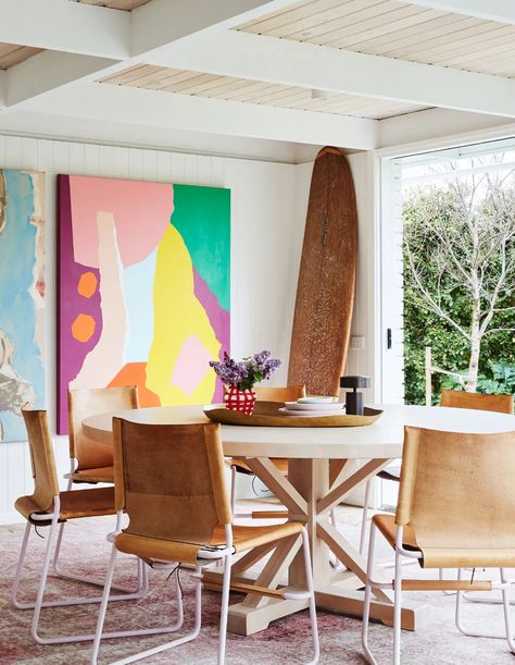 Take A Dip Into Our Best Beach Houses Of The Year! Beach Shack Interior, Mid Century Beach House, Beach Apartment Decor, Colorful Beach House, Retro Beach House, Boho Beach House, Surf House Decor, Style Surf, Beach House Interior Design