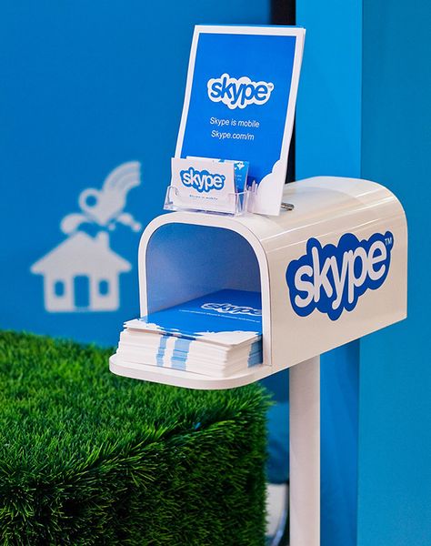 Skype exhibition at Communication Asia on Behance Experiential Activation, Booth Design Exhibition, Experiential Marketing Events, Creative Booths, Event Booth Design, Corporate Event Design, Interactive Exhibition, Event Booth, Experiential Marketing