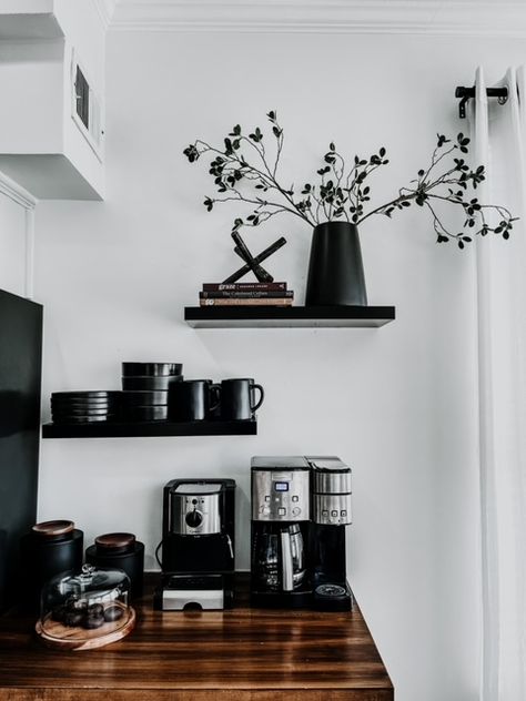 Coffee Bar Interior, Black Coffee Bar, Coffee Bar Station, Coffee Bar Ideas, Coffee Stations, Pretty Coffee, Best Coffee Maker, Home Coffee Bar, Coffee Bar Home