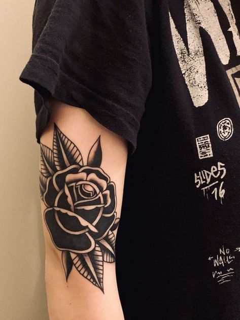 Traditional Flower Tattoo Men, Medium Piece Tattoo, Men’s Black Tattoos, Black Rose Tattoo Sleeve, Black Rose Tattoo Traditional, Black Out Traditional Tattoo, Black Out Rose Tattoo, Black Roses Tattoo Design, Mens Black Tattoos