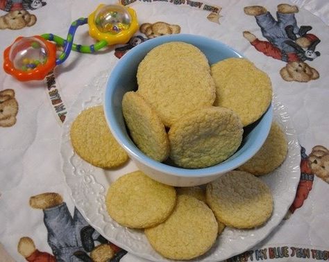 Mommy's Kitchen is a Texas Food Blog featuring classic country cooking, comfort food, and family friendly recipes that are easy on your budget! Teething Cookies, Teething Biscuits, Cereal Cookies, Kitchen Country, Family Friendly Recipes, Baby Cereal, Baby & Toddler Food, Baby Snacks, Baby Teething