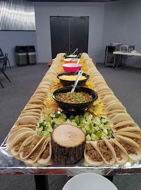 Tacobar Party, Taco Bar Party, Wedding Buffet Food, Dinner Family, Taco Party, Taco Bar, Food Stations, Snacks Für Party, Authentic Mexican