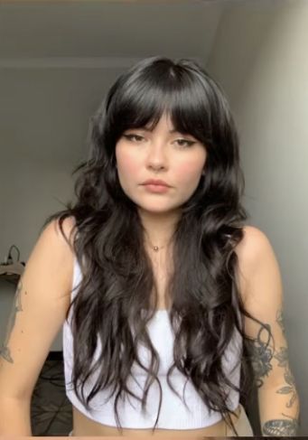 Shirt Hair With Side Bangs, Long Shag Black Hair, Long Shag With Bangs Straight Hair, Long Shag Short Layers, Long Black Hair With Layers And Bangs, Long Black Wavy Hair With Bangs, Shaggy Blowout, Long Hair Alternative Cut, Long Hair Shaggy Bangs