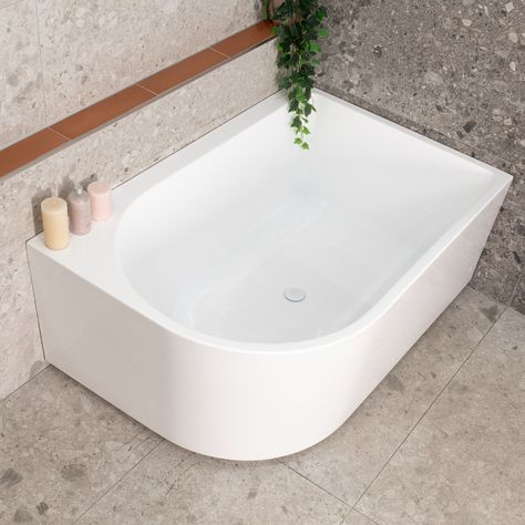 Here’s 5 of the latest bathtubs for your next project. 👉 Swipe to see them all. In order: - Arco Plus 1400mm Corner, plus sized for a better showering or bathing experience - Byron Egg 1200mm Oval, mini sized for small spaces - Estus 1300mm Back to Wall, a rectangular bathtub with a seat - Ofuro 1200mm Oval, Japanese style bathtub with a seat - Byron Egg 1500mm Back to Wall, a pretty bathtub that attaches to the wall for easier cleaning #bathdesign #bathtubs #cornerbath #backtowallbath... Bathtub Sizes Small Spaces, Small Narrow Bathroom Layout, Pretty Bathtub, Narrow Bathroom Layout, Small Narrow Bathroom, Rectangular Bathtub, Mini Bathtub, Bathtub Sizes, Narrow Bathroom