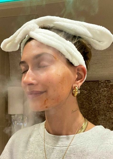 Vogue Beauty, Healthy Girl, Hailey Baldwin, Hailey Bieber, Beauty Secrets, Justin Bieber, Clear Skin, Skincare Routine, Girly Things