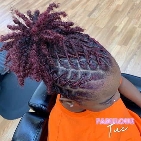 TUESDAY MARTIN on Instagram: “you’ll never know what you can do until you try! styled loc ponytail 💜 . . . . #locs #locstylist #locstyles #locupdo #locponytail…” Ponytail Locs, Loc Ponytail, Locs Inspiration, Colored Locs, Loc Goals, Loc Ideas, Short Dreadlocks Styles, Dreads Styles For Women, Dread Head