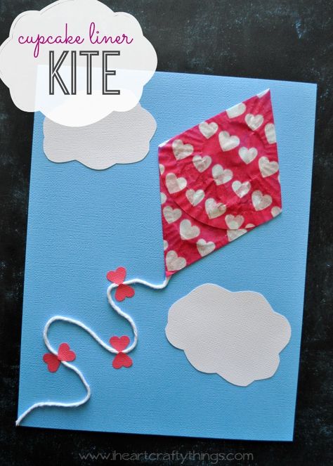 Cupcake Liner Kite Craft for Kids | Fun kids craft for spring and after flying a kite. Book recommendations are in the post. | from iheartcraftythings.com Kite Craft For Kids, Kite Craft, Cupcake Liner Crafts, Kites Craft, Flying A Kite, March Crafts, April Crafts, Spring Kids, Spring Crafts For Kids