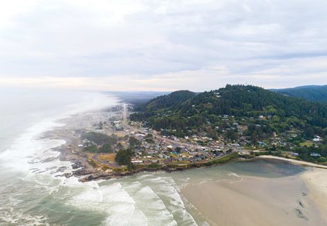 Dive into Yachats Yachats Oregon, Explore Oregon, Oregon Photography, Ocean Air, Oregon Coast, National Forest, Pacific Northwest, Vacation Trips, Kayaking