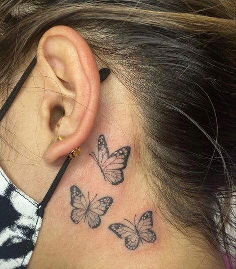 behind the ear butterfly Moving Butterfly, Butterfly Neck Tattoo, Small Neck Tattoos, Behind The Ear Tattoo, Behind Ear Tattoos, Neck Tattoos Women, Butterfly Tattoos For Women, Geniale Tattoos, Red Ink Tattoos