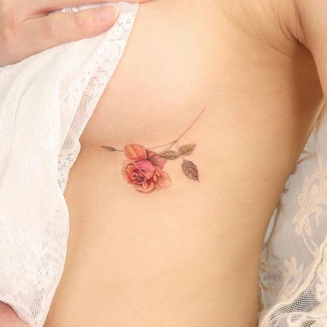 Serratus Anterior, Red Ink Tattoos, Cute Tattoos For Women, Red Ink, Skin Art, Rose Tattoo, Lotus Flower Tattoo, Cute Tattoos, Ink Tattoo