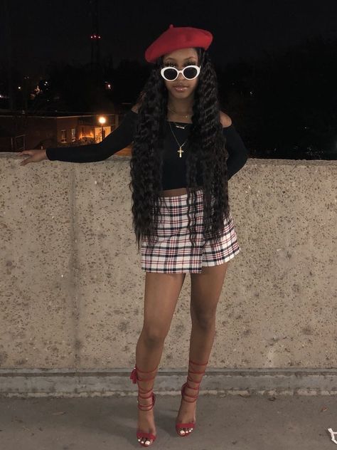 ‼️ FOLLOW @swaybreezy FOR MORE ❤️🧸 Birthday Outfit Classy, Baddie Outfits For School, Beret Outfit, 18th Birthday Outfit, Outfit Classy, Cute Birthday Outfits, Paris Outfits, Dressy Outfits, Dope Outfits