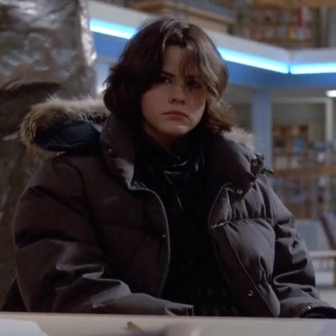 Ally Sheedy Breakfast Club, Allison Breakfast Club, Ally Sheedy, Breakfast Club Movie, Kids Mood, Clubbing Aesthetic, 80s Movies, The Breakfast, The Breakfast Club